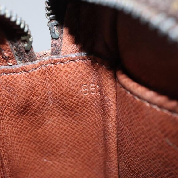 LOUIS VUITTON Monogram Compiegne 23 Clutch Bag M51847 LV Auth ar13165 - Picture 11 of 13